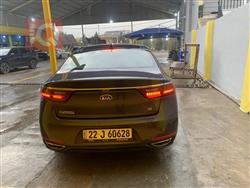 Kia Cadenza